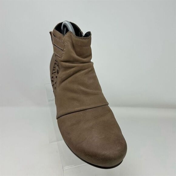 Abeo Women's Cadence Booties Size 8 Brown Slip-Resistant Block Heel - Picture 2 of 15